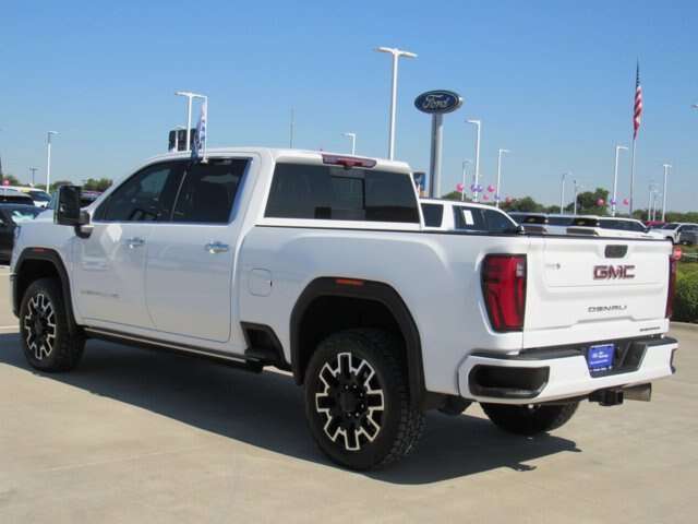 Used 2024 GMC Sierra 2500 Denali w/ Denali Reserve Package AWD/4WD image 6
