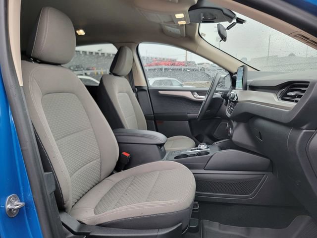 Certified 2020 Ford Escape SE image 23