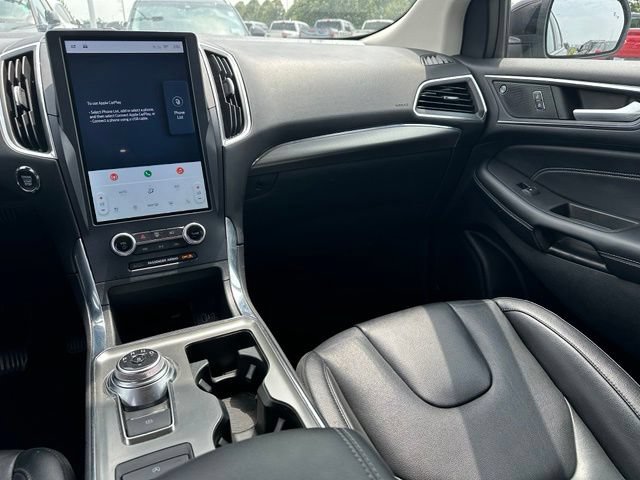 Certified 2022 Ford Edge Titanium AWD/4WD image 13