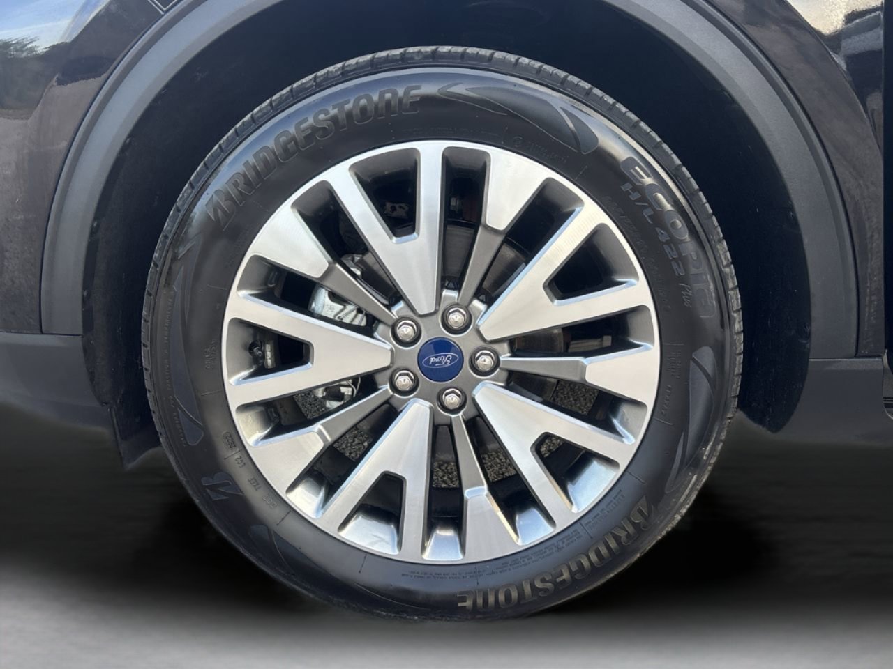 Certified 2022 Ford Escape Titanium image 34