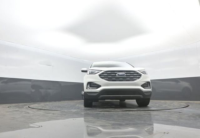 Certified 2024 Ford Edge Titanium AWD/4WD image 25