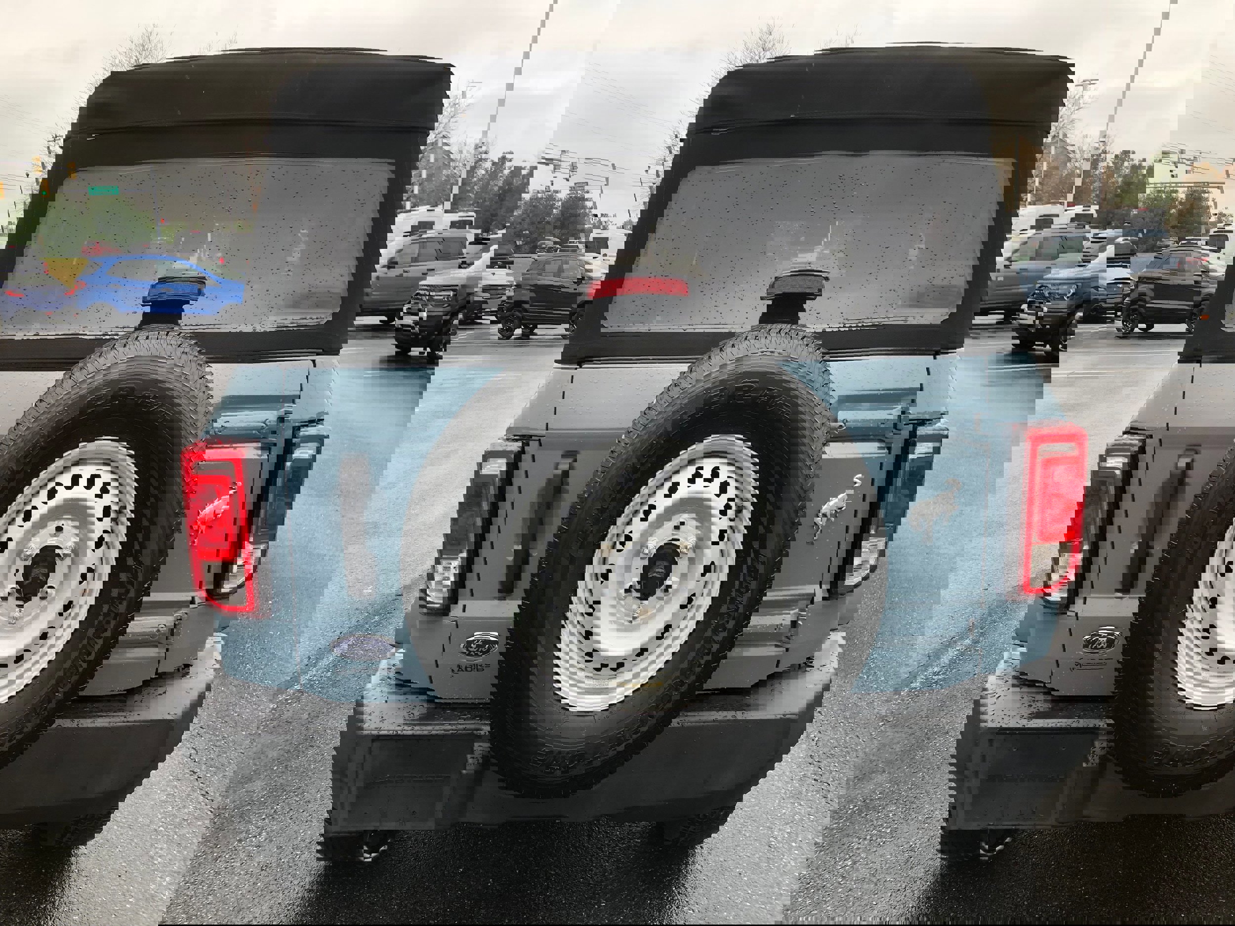 Certified 2022 Ford Bronco 4-Door image 3