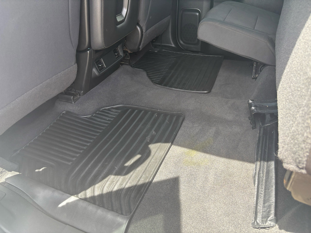 Used 2020 Chevrolet Silverado 1500 Custom w/ Custom Value Package image 48