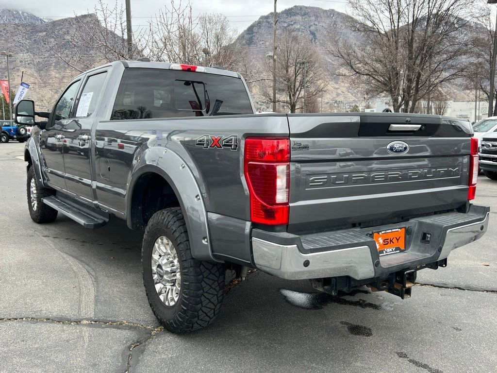 Certified 2022 Ford F350 Lariat w/ Chrome Package image 11