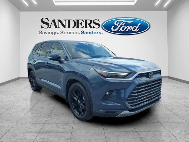 Used 2024 Toyota Grand Highlander FWD image 1