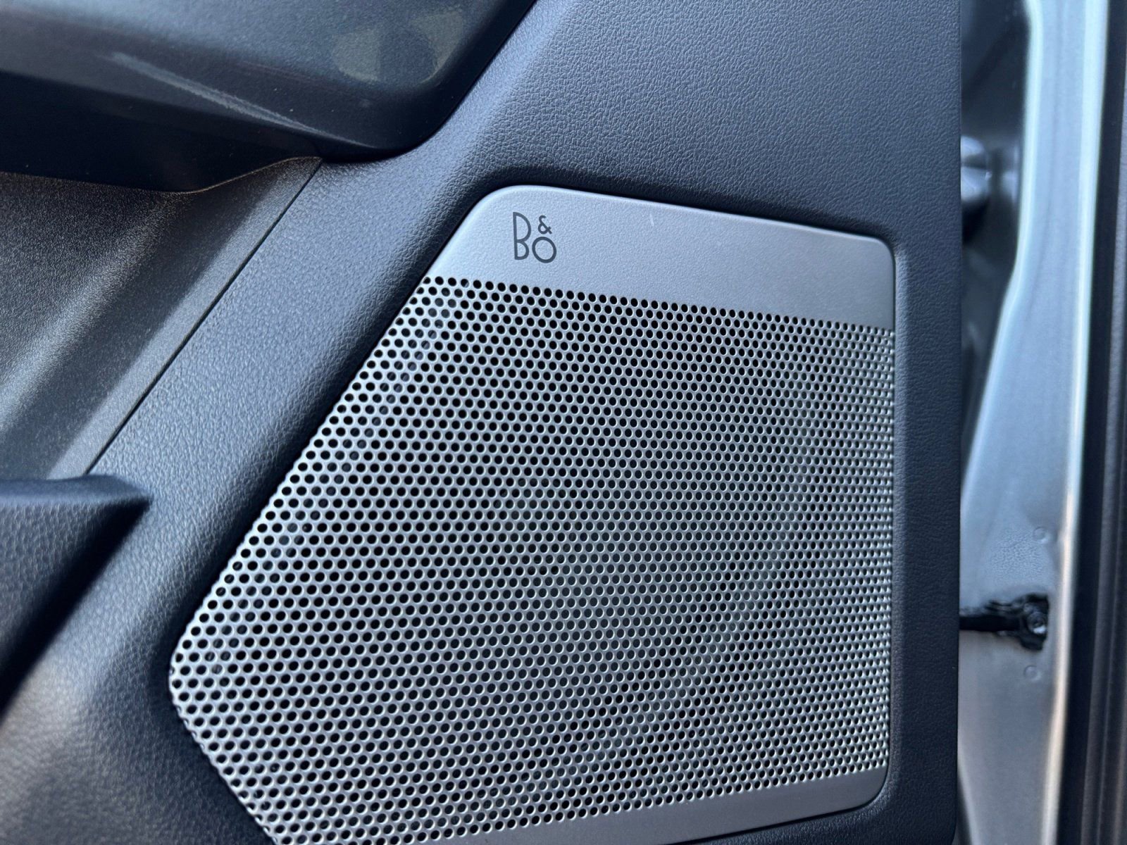 Certified 2023 Ford F150 Lariat w/ Equipment Group 502A High image 20