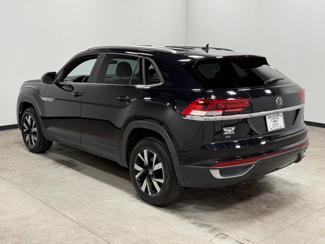 Used 2023 Volkswagen Atlas Cross Sport SE AWD/4WD image 9