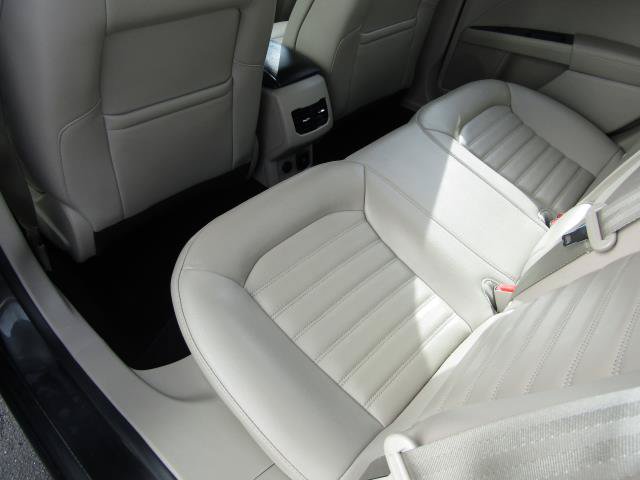 Certified 2018 Ford Fusion SE w/ Equipment Group 602A FWD image 15
