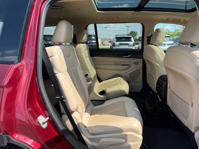 Used 2021 Jeep Grand Cherokee L Limited AWD/4WD image 21