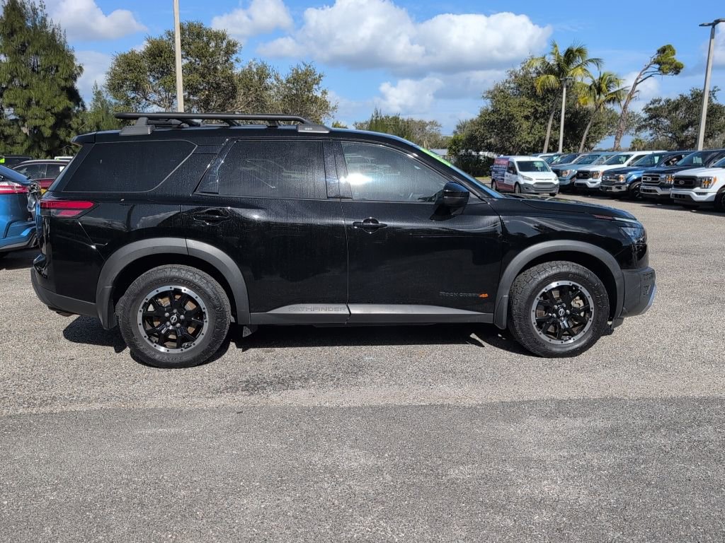 Used 2024 Nissan Pathfinder Rock Creek image 2