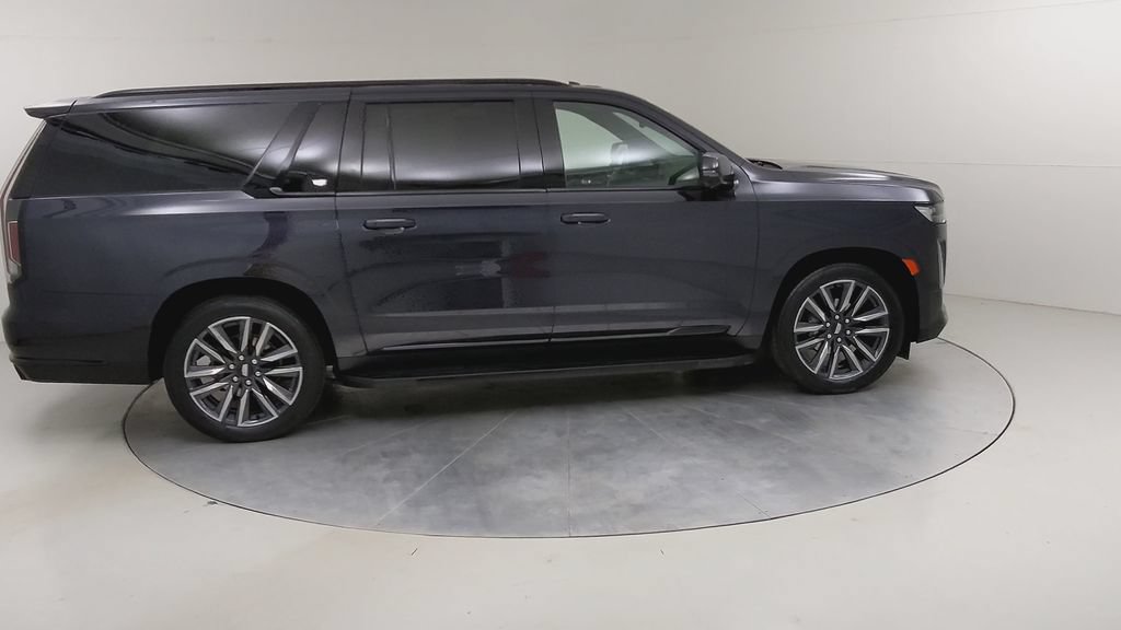 Used 2024 Cadillac Escalade ESV Sport w/ Touring Package AWD/4WD image 14