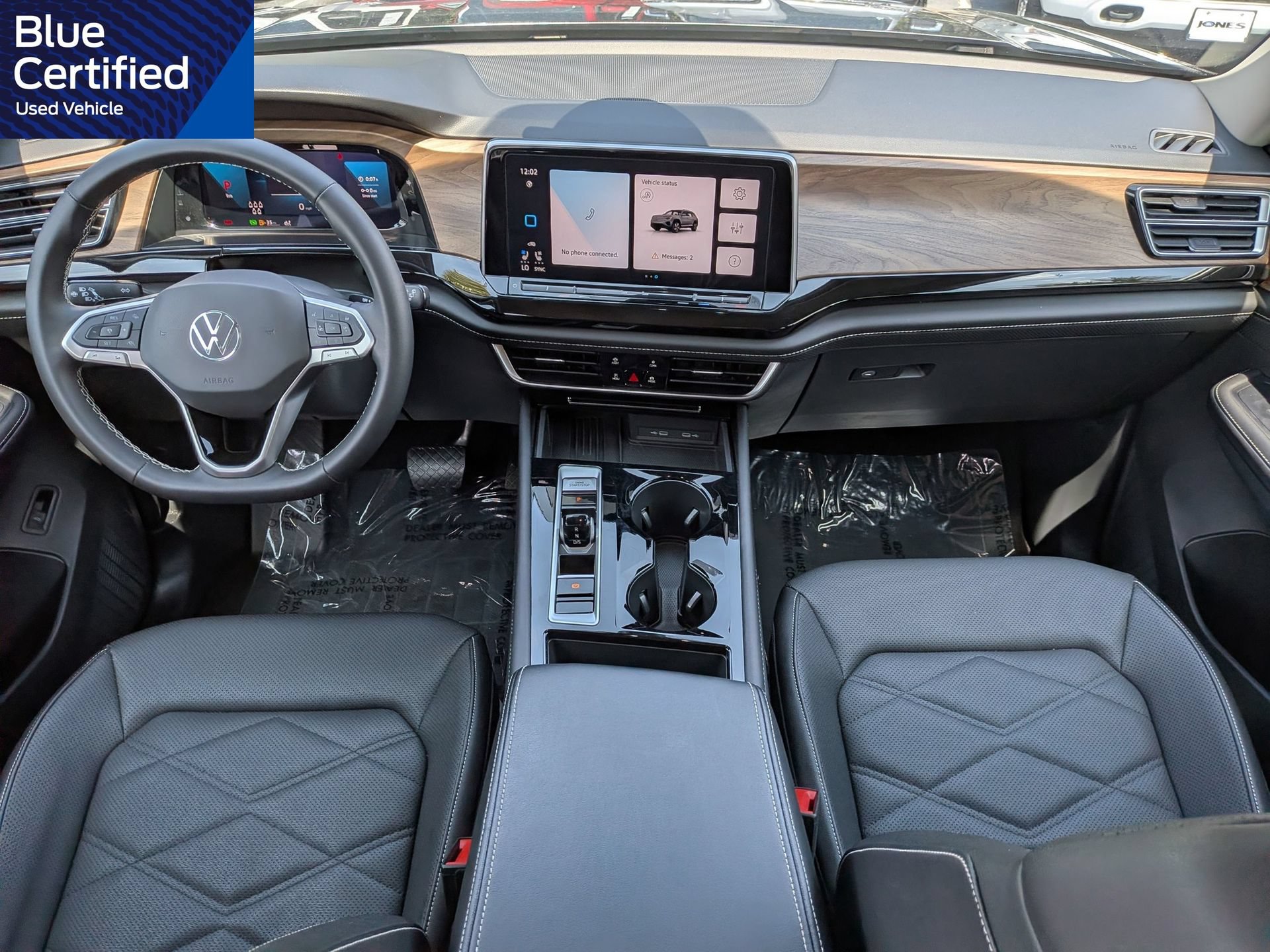 Used 2025 Volkswagen Atlas SE FWD image 18