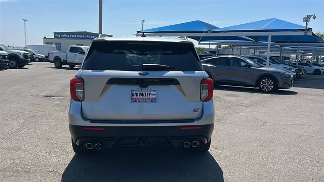 Certified 2021 Ford Explorer ST w/ Equipment Group 401A AWD/4WD image 4