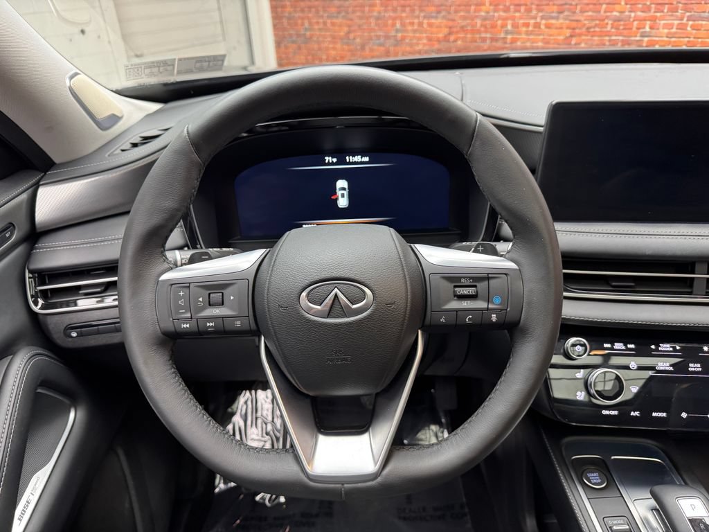 Used 2023 INFINITI QX60 Luxe w/ Performance Audio Package AWD/4WD image 14