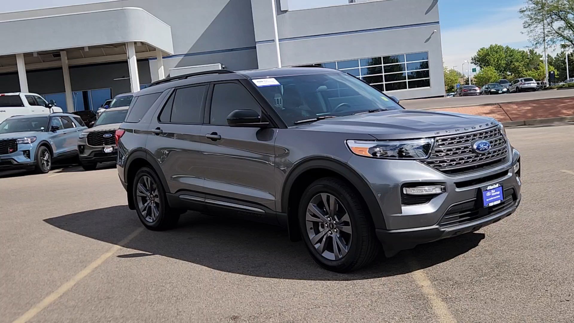 Certified 2024 Ford Explorer XLT w/ Equipment Group 202A AWD/4WD image 7