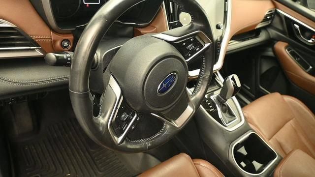 Used 2022 Subaru Outback Touring XT AWD/4WD image 15