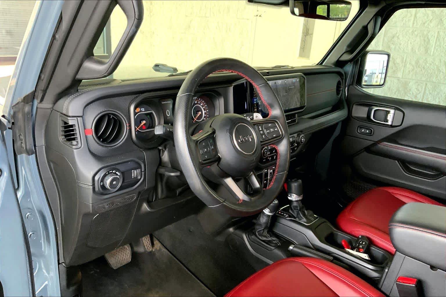 Used 2024 Jeep Wrangler Unlimited Rubicon 392 AWD/4WD image 17