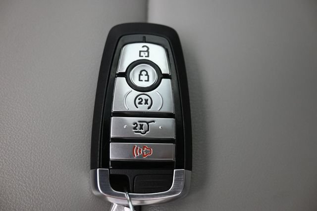 Certified 2025 Ford Expedition Active AWD/4WD image 26