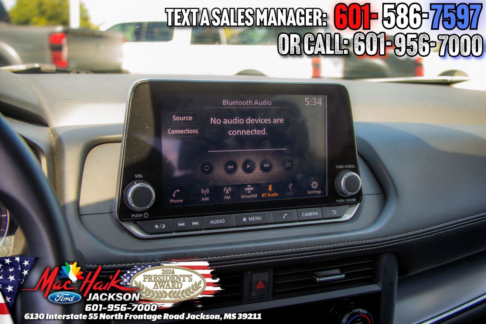 Used 2024 Nissan Rogue SV AWD/4WD image 14