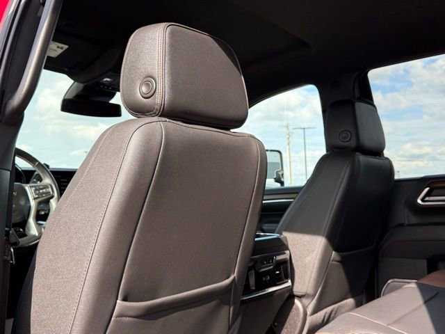 Used 2024 Chevrolet Silverado 3500 High Country image 22