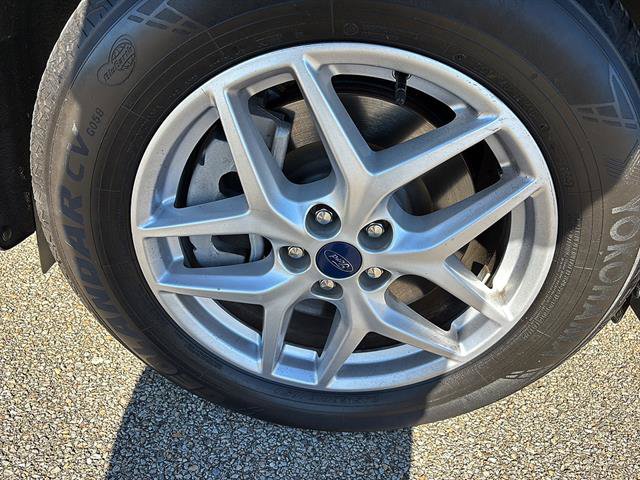 Certified 2024 Ford Edge SEL w/ Convenience Package AWD/4WD image 9