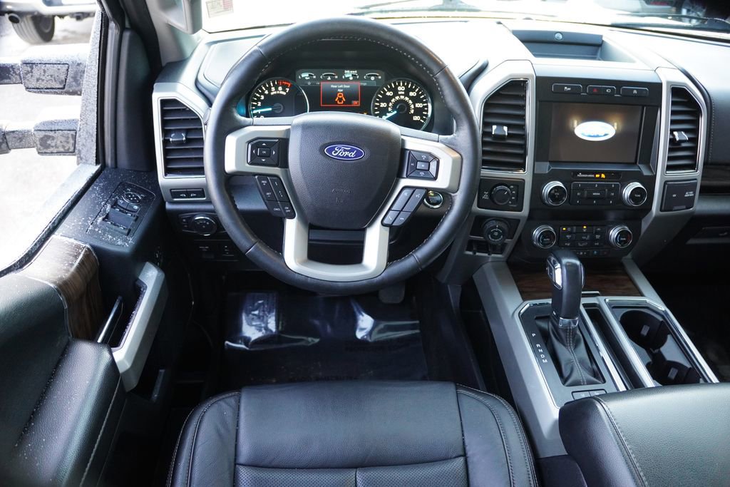 Certified 2020 Ford F150 Lariat w/ Equipment Group 502A Luxury image 20