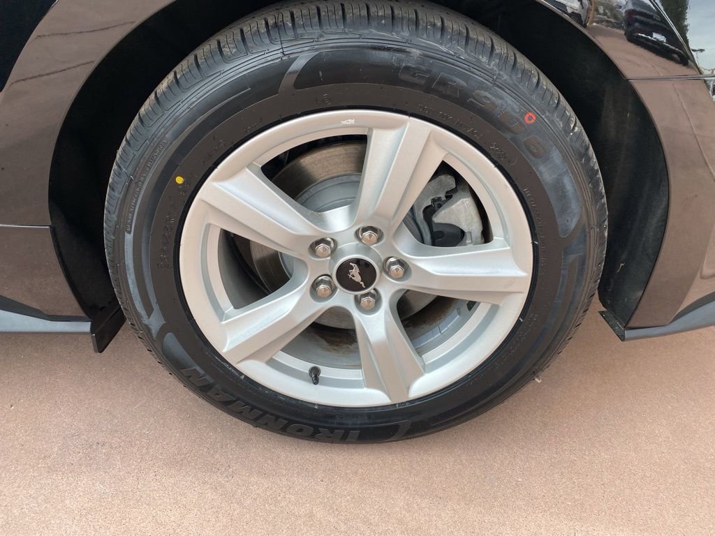 Certified 2019 Ford Mustang Coupe image 27