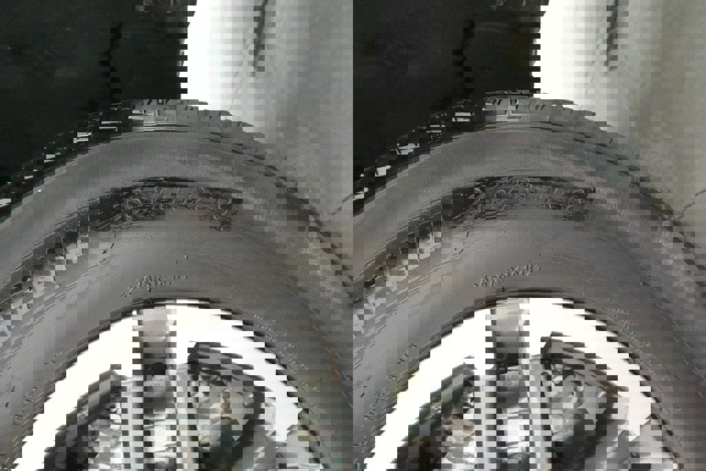 Used 2025 Toyota Tacoma TRD Sport image 33