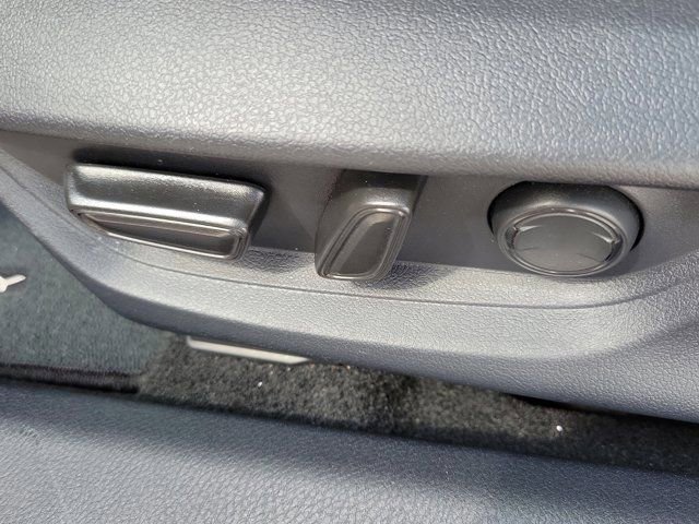 Used 2025 Toyota Camry XSE FWD image 24