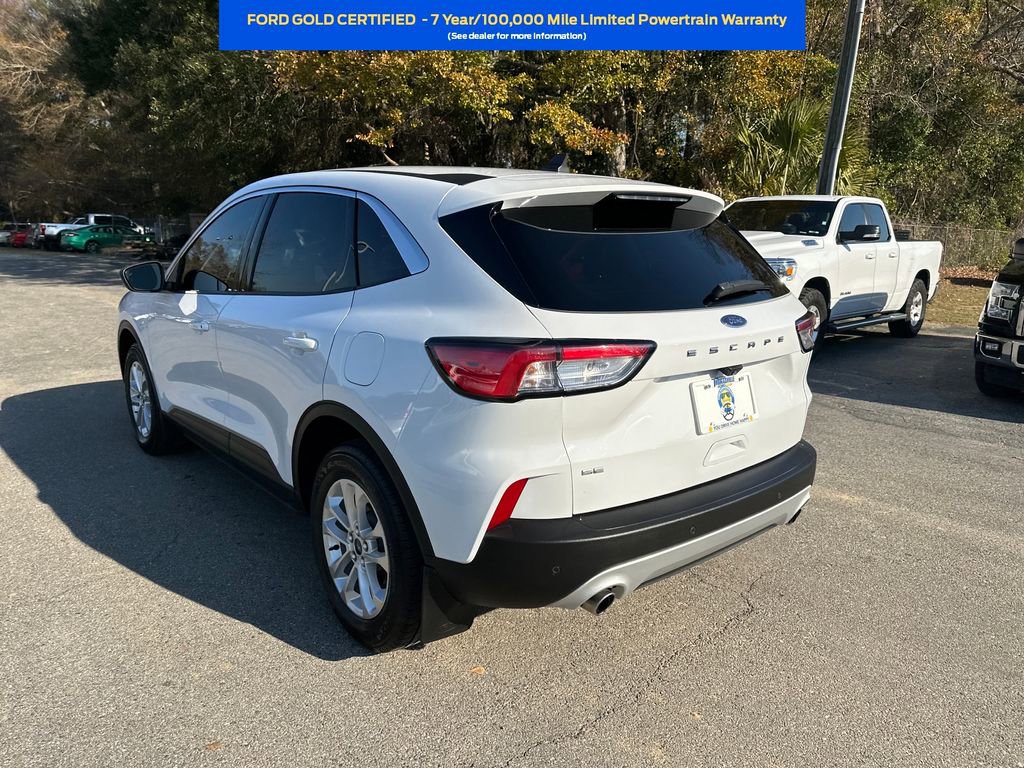 Certified 2022 Ford Escape SE AWD/4WD image 3
