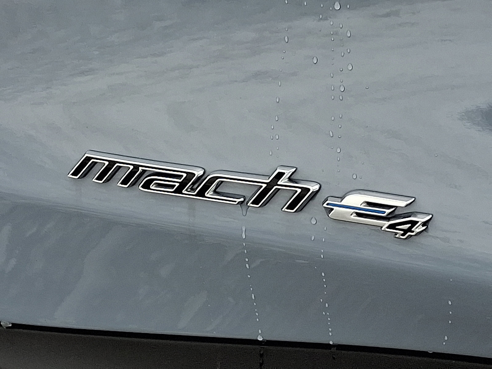 Certified 2025 Ford Mustang Mach-E Premium image 31