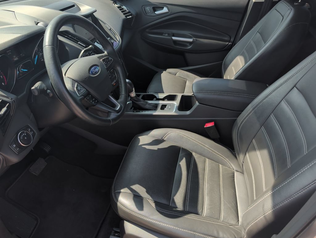 Certified 2018 Ford Escape Titanium FWD image 9