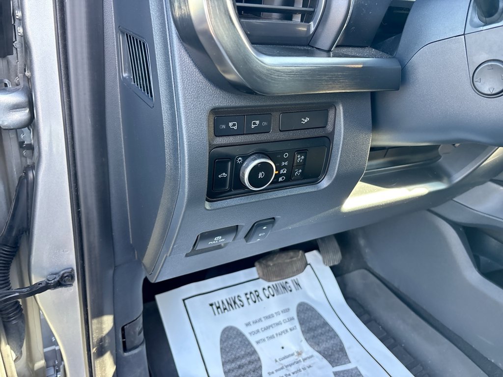 Certified 2024 Ford F250 Lariat w/ Lariat Ultimate Package AWD/4WD image 30