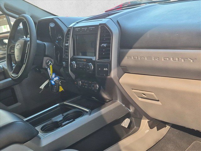 Certified 2021 Ford F250 XLT w/ XLT Premium Package AWD/4WD image 21