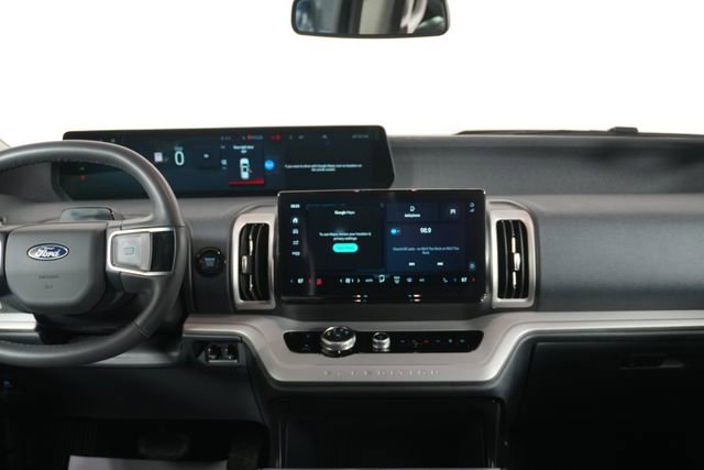 Certified 2025 Ford Expedition Active AWD/4WD image 27