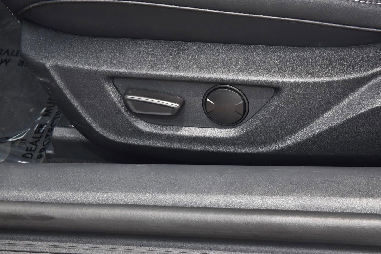 Certified 2026 Ford Mustang Premium RWD image 28