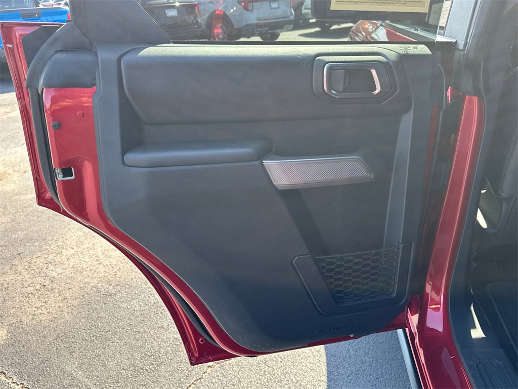 Certified 2021 Ford Bronco First Edition image 21