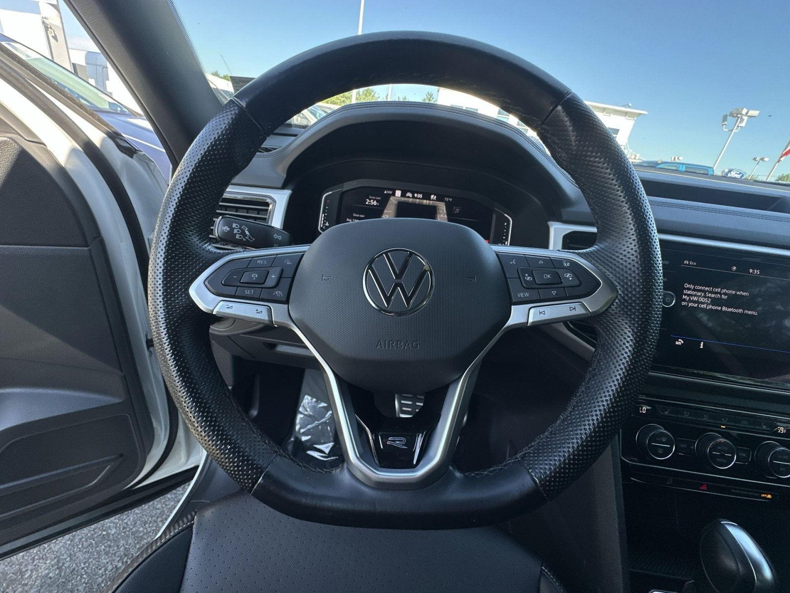 Used 2023 Volkswagen Atlas Cross Sport SEL R-Line AWD/4WD image 24
