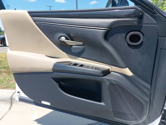 Used 2020 Lexus ES 350 w/ Accessory Package 2 FWD image 27
