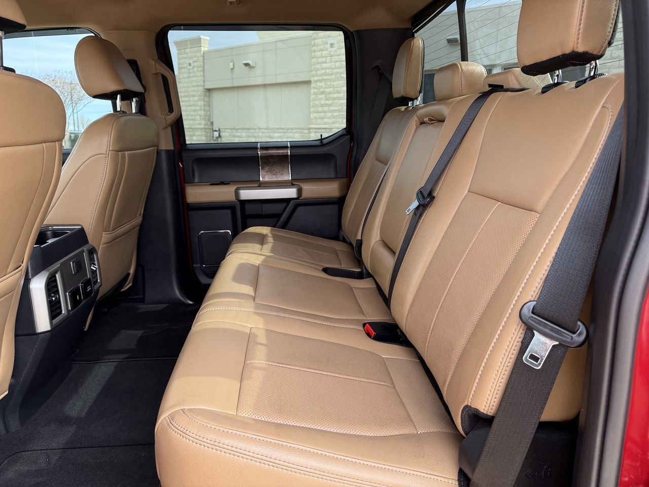 Certified 2022 Ford F250 Lariat w/ Lariat Value Package image 25