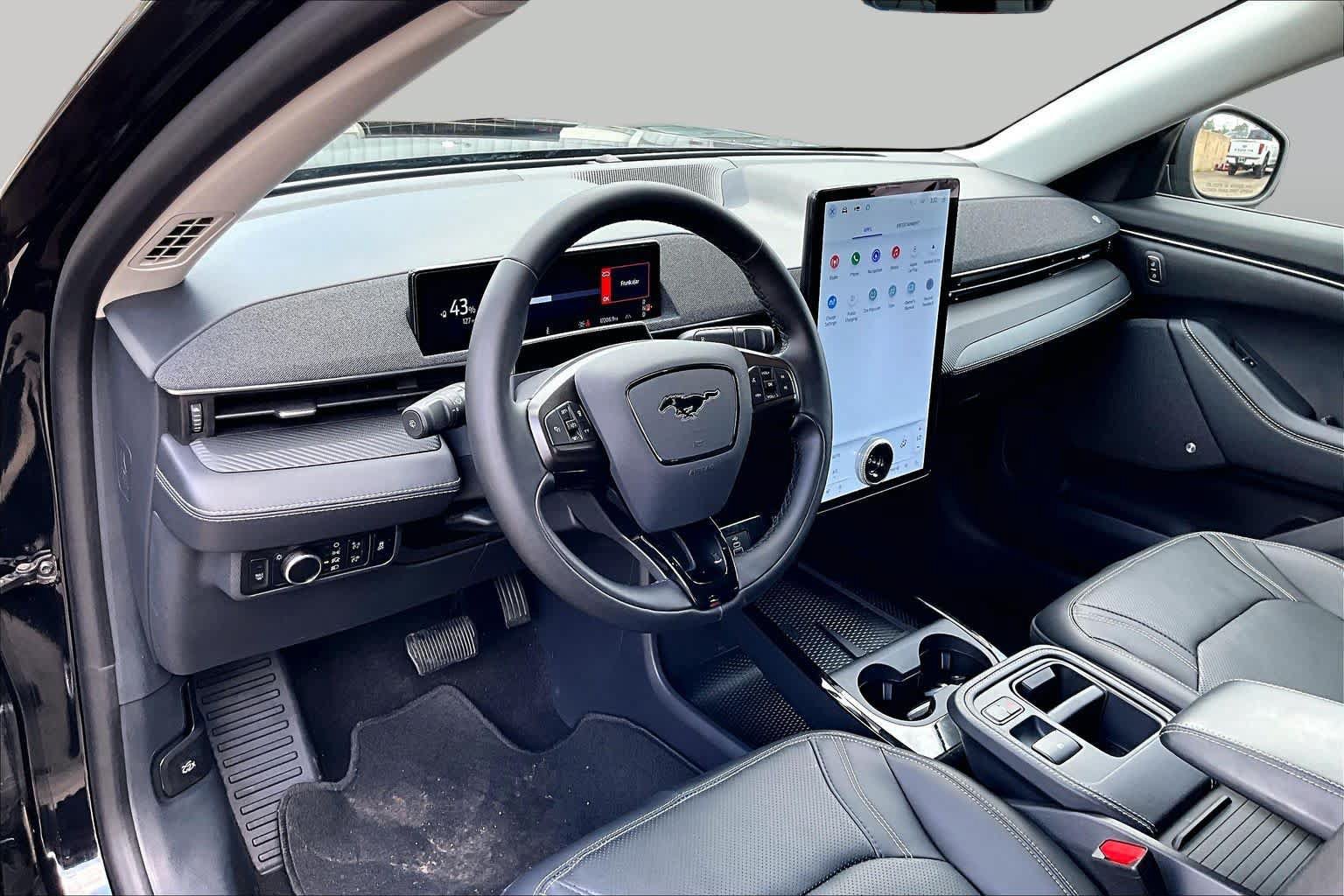 Certified 2025 Ford Mustang Mach-E Premium RWD image 22