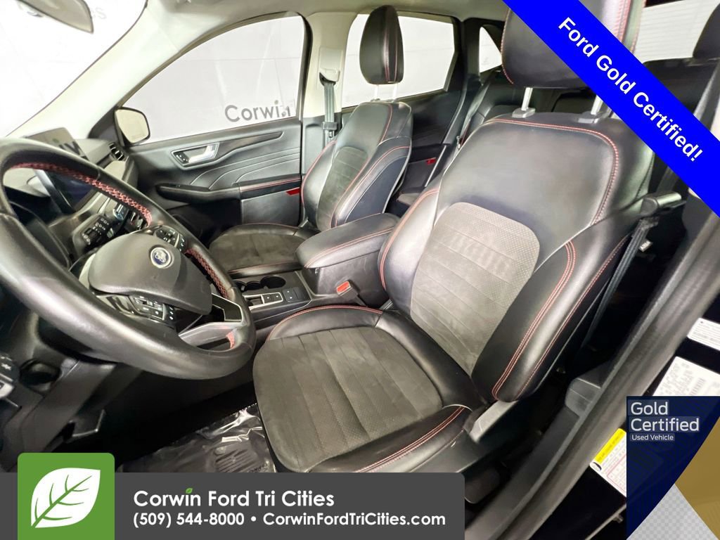 Certified 2022 Ford Escape SEL w/ SEL Stealth AWD Package image 25