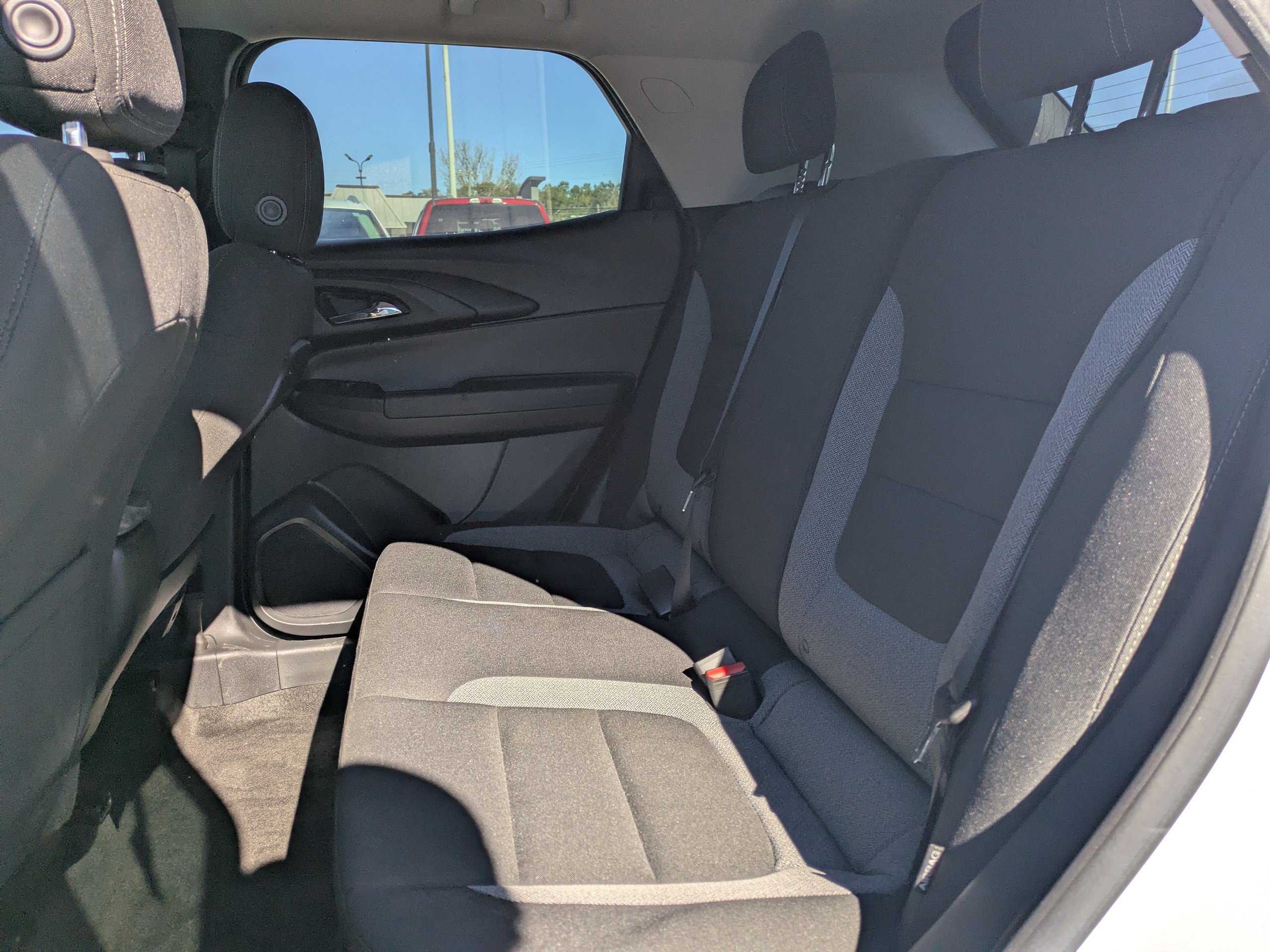 Used 2023 Chevrolet TrailBlazer LS image 11