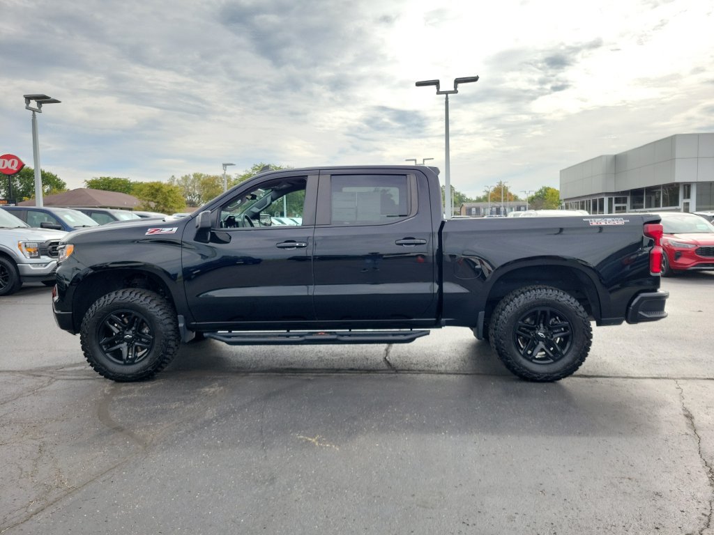 Used 2022 Chevrolet Silverado 1500 LT Trail Boss AWD/4WD image 7