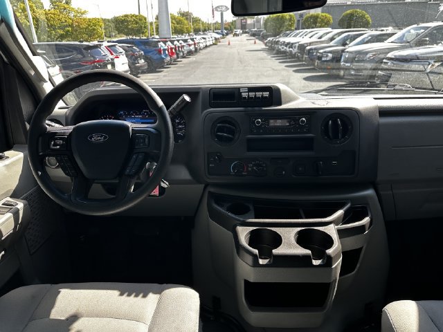 Certified 2022 Ford E-350 and Econoline 350 Super Duty w/ Power Windows & Locks Group RWD image 13