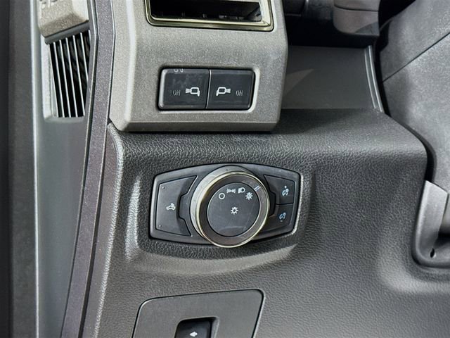 Certified 2018 Ford F150 Raptor w/ Equipment Group 802A Luxury image 10