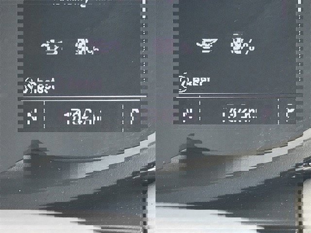 Used 2020 Chevrolet Trax Premier image 36