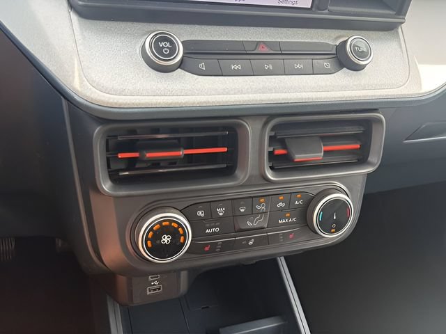 Certified 2024 Ford Maverick XLT w/ XLT Luxury Package FWD image 26