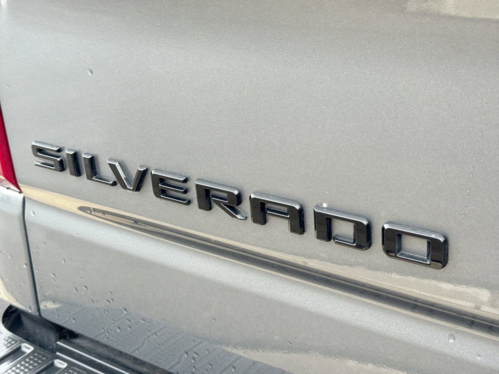 Used 2022 Chevrolet Silverado 1500 LT Trail Boss w/ Bed Protection Package AWD/4WD image 15