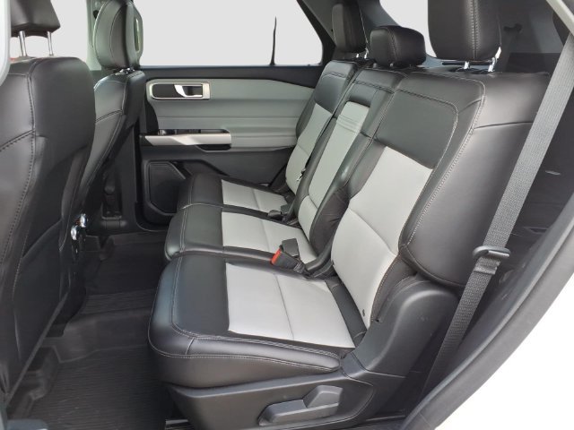 Certified 2023 Ford Explorer XLT w/ Equipment Group 202A AWD/4WD image 20